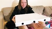 Русская минетчица получает потоки спермы на лицо Addy Broke