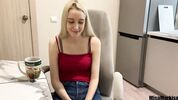 Русская блондинка дает незнакомцу, пока парня нет MisaMarkisa