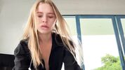 Русская мачеха берет в рот и отдается в вагину Californiababe