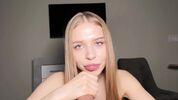 Русская девушка сама попросила дать ей в рот Californiababe