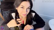 Русская брюнетка с красивой грудью шпилится с преподом Lolly Lips