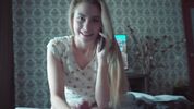 Русская красавица аппетитно сосет и дрочит член LuxuryMur